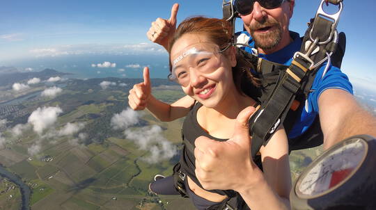 Tandem Skydive Cairns - Up to 14,000ft