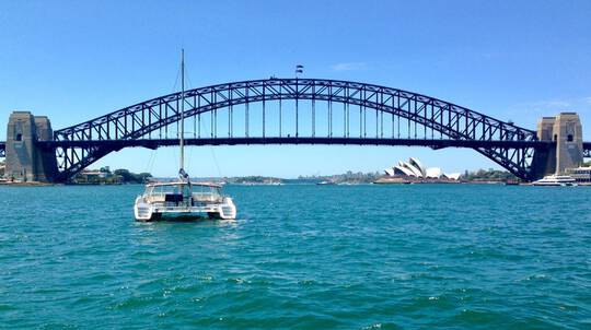 Private Harbour Cruise with Picnic Lunch and Bubbles - For 2