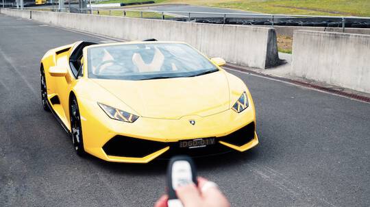 Toro Lamborghini Supercar Drive - 6 Laps - Sandown Raceway