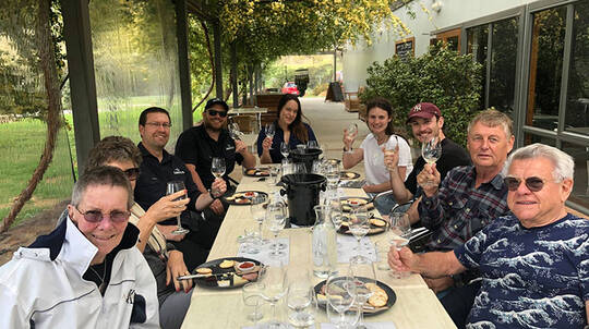 Canberra Wine, Gin and Chocolate Tour with Lunch