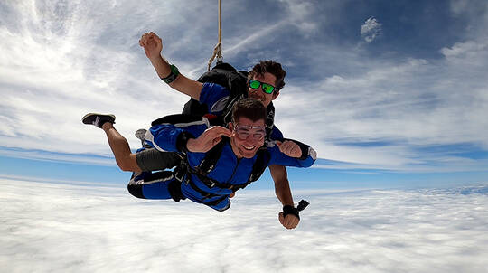 Tandem Skydive over Picton - 15,000ft - Weekend