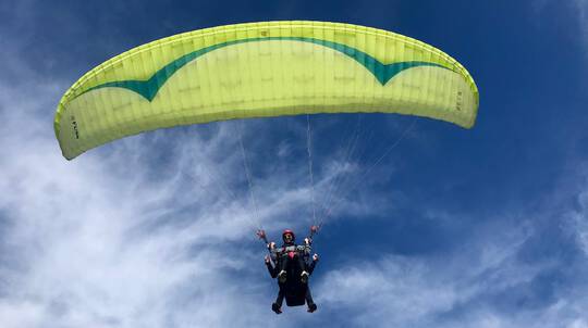 Tandem Paragliding Coastal Flight - 20 Minutes