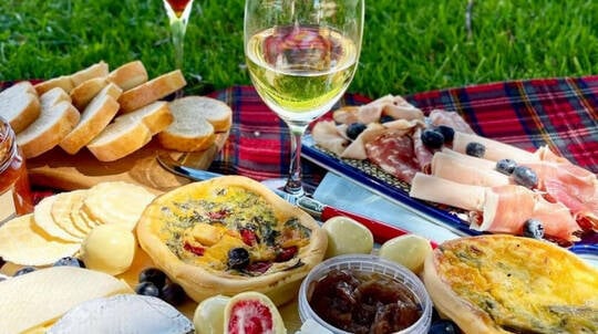 Yarra Valley Mystery Picnic Experience - 4.5 Hours