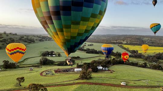 Avon Valley Hot Air Balloon Flight with Transfer - Weekday