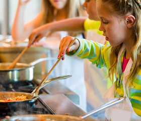 Kids cooking classes
