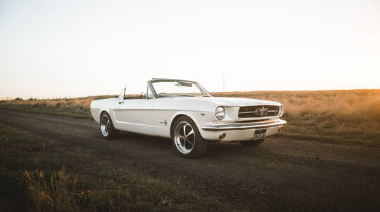1965 Ford Mustang Convertible Car Hire - 6 Hours - Midweek