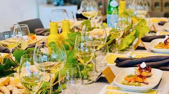 The Petaluma Glass Room Experience - Food and Wine Tasting