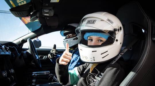 V8 Mustang Drive Experience - 5 Laps
