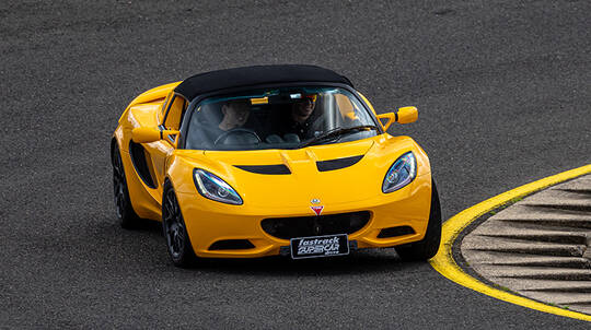 Cavallo Ferrari Supercar Drive - 4 Laps - Sydney