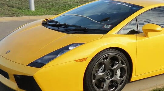 Lamborghini Drive Through the Yarra Valley - 30 Minutes