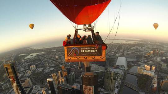 Sunrise Hot Air Balloon Experience Over Melbourne - 3 Hours
